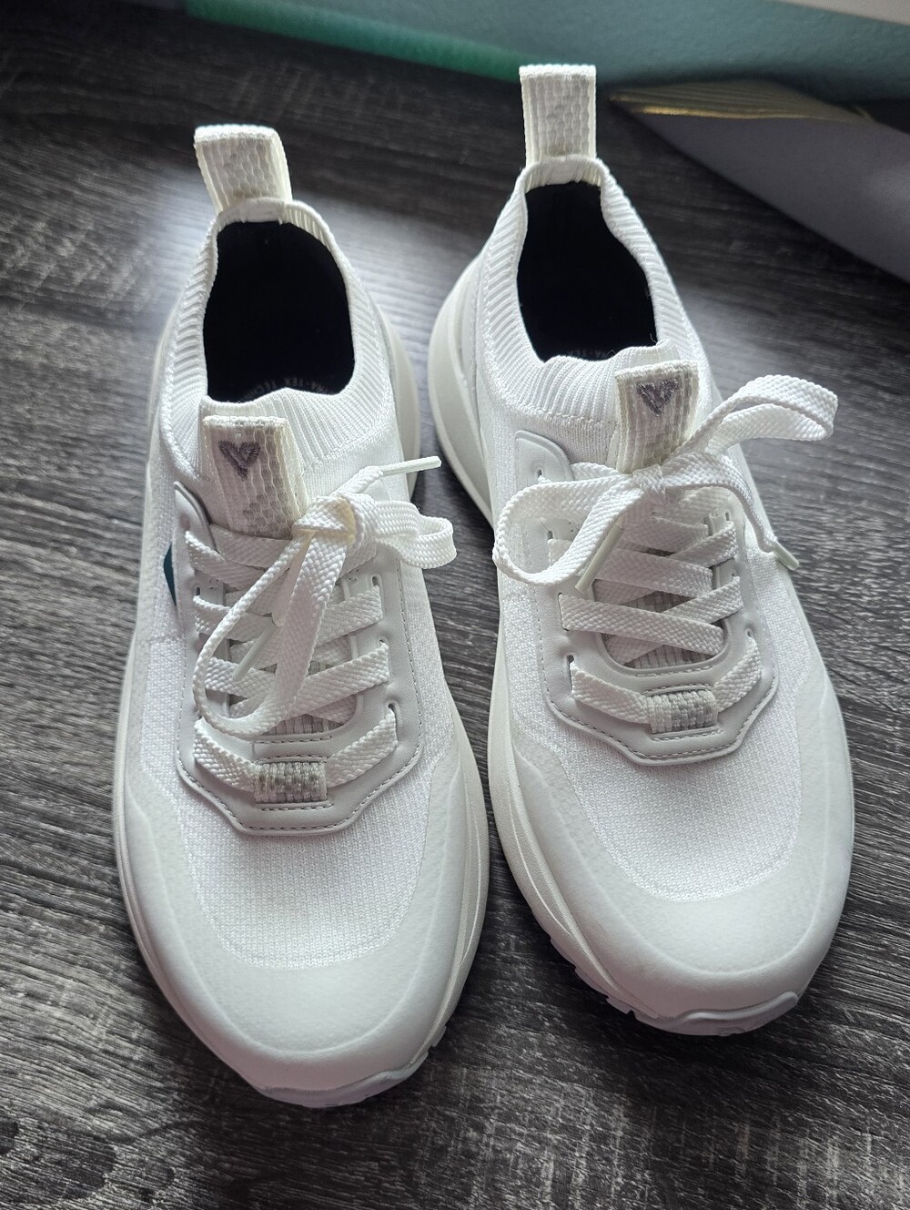 Vessi Stormburst Lowtop Womens Sneakers Hiking White